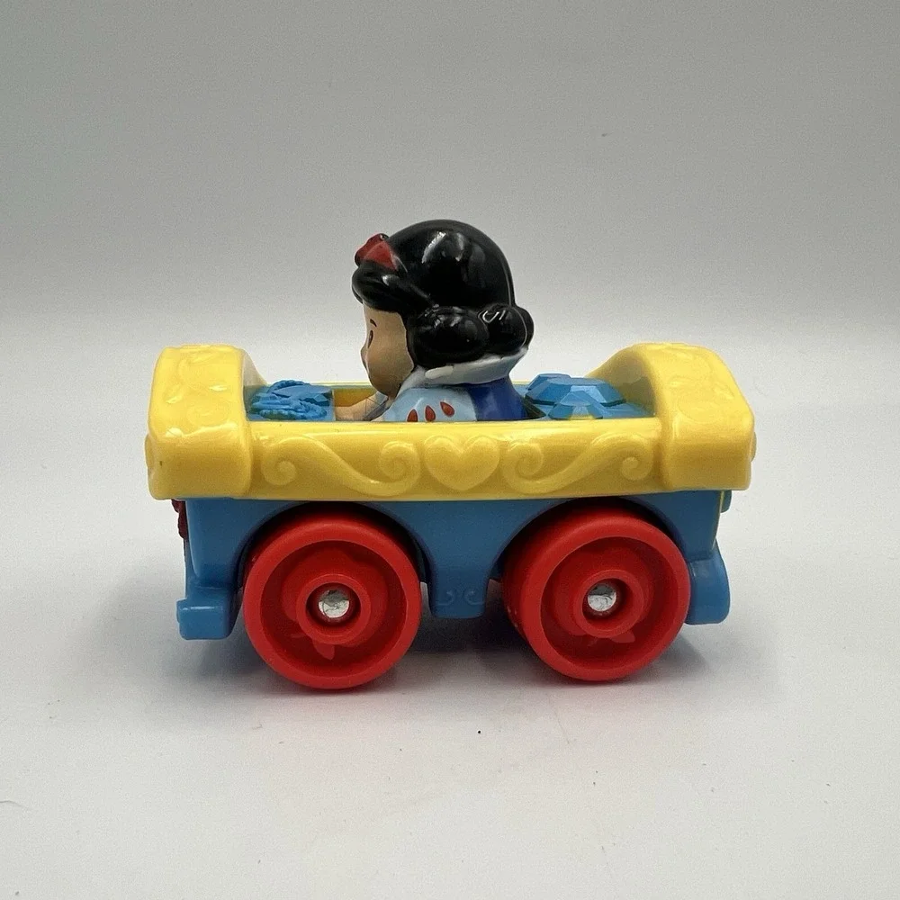 Fisher Price Little People Disney Princess Snow White Wheelies Car 2016